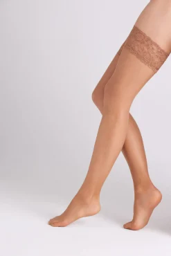 Medias con liga 10 denier marrón