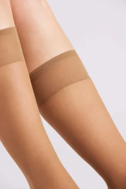 Medias largas puño antipresión 17 denier beige
