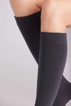 Medias largas sin puño 140 denier marengo