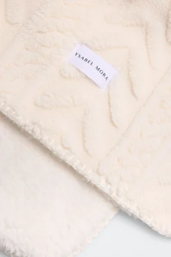 Pack invierno manta y zapatillas