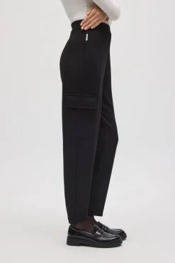 Pantalón cargo fluido negro