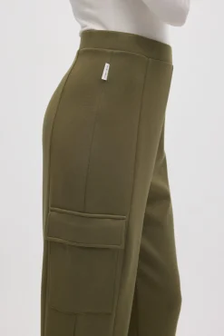 Pantalón cargo fluido verde