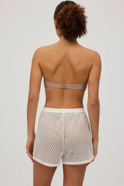 Pantalón corto calado marfil