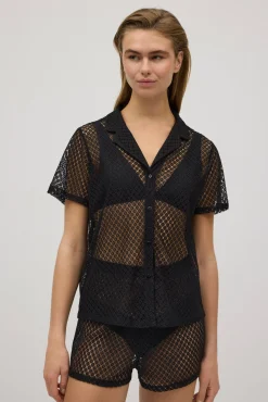 Pantalón corto calado negro