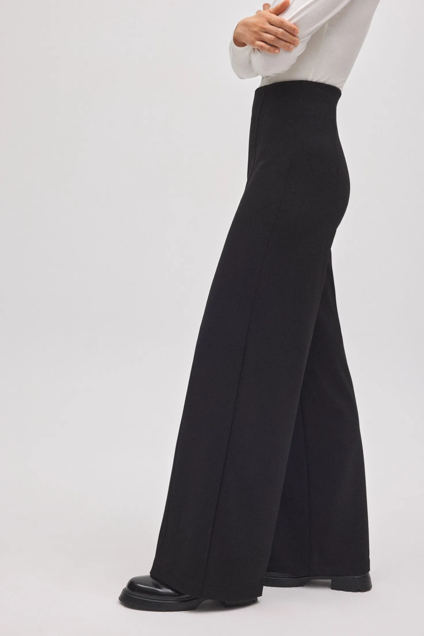 Pantalón de vestir wide negro