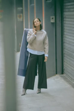 Pantalón efecto piel wide negro