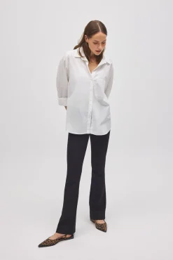 Pantalón elástico moldeador flare negro