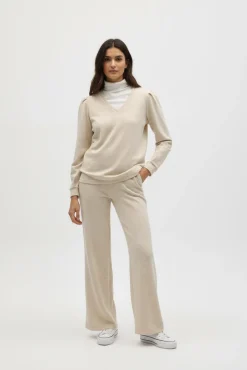 Pantalón extra cómodo recto beige