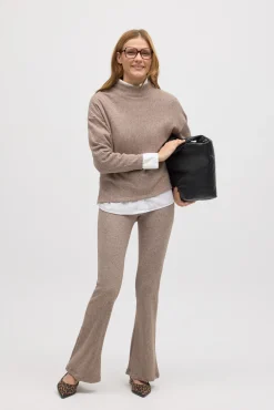 Pantalón flare punto canalé marrón