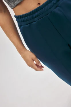 Pantalón jogger deportivo con bolsillos azul