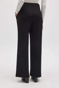 Pantalón recto fluido negro