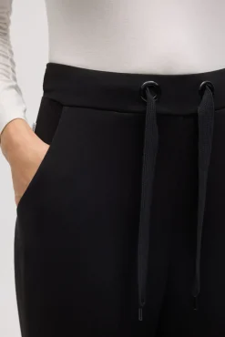 Pantalón recto fluido negro