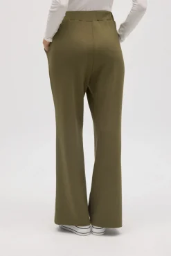 Pantalón recto fluido verde