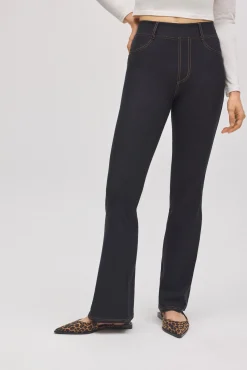 Pantalón vaquero elásticos flare negro