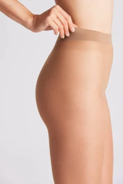 Panty básico 20 denier beige