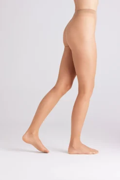 Panty puntera invisible 10 denier natural