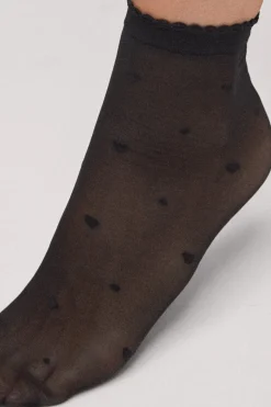 Panty tobillero estampado corazones 20 denier