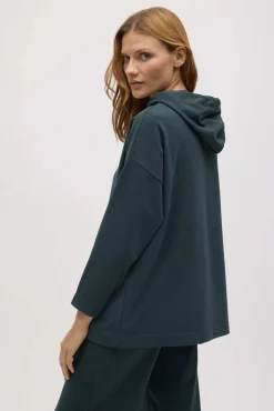 Sudadera cálida capucha ajustable con textura verde botella