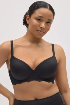 Sujetador con aro con relleno de encaje negro copas B y C