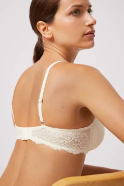 Sujetador con aro con relleno encaje marfil