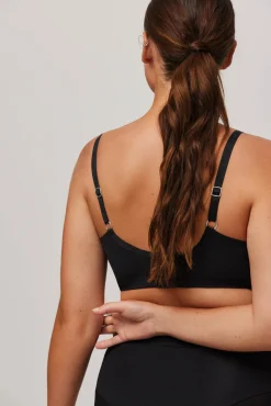 Sujetador con aro con relleno negro