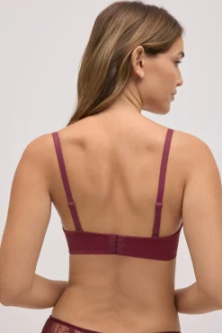 Sujetador con aro sin relleno de encaje granate copas B y C