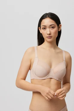 Sujetador de capacidad con aro sin relleno nude