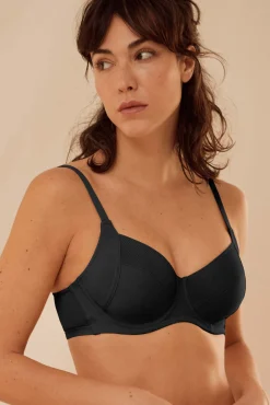 Sujetador de capacidad con aro sin relleno negro