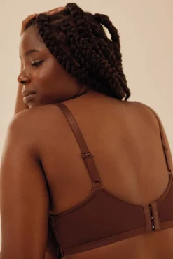 Sujetador de capacidad con aro sin relleno chocolate