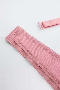 Sujetador push-up canalé con encaje rosa copa B