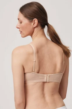 Sujetador push-up nude