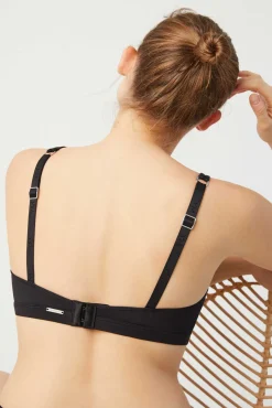 Sujetador sin aro con relleno algodón y modal negro