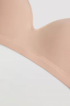 Sujetador sin aro con relleno nude
