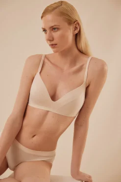 Sujetador sin aro con relleno marfil