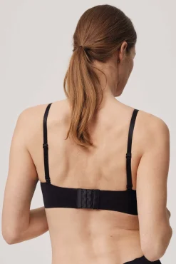 Sujetador sin aro con relleno negro
