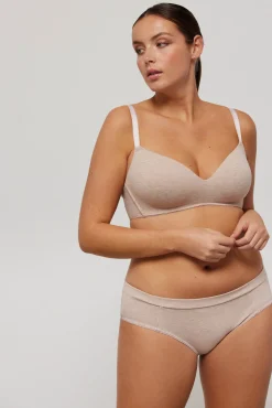 Sujetador sin aro con relleno algodón orgánico copas C y D beige