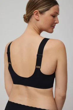 Sujetador sin aro con tirantes anchos y push-up ligero negro