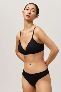 Sujetador triángulo sin aro con relleno algodón orgánico negro