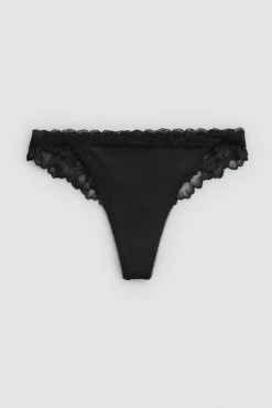 Tanga elástico con encaje negro