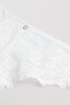 Tanga encaje marfil