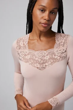 TÉRMICO Camiseta encaje manga larga nude