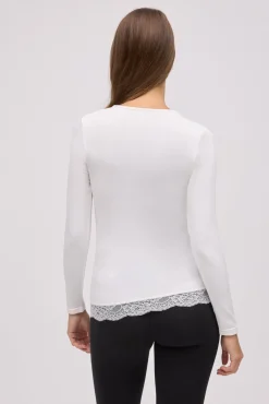 TÉRMICO Camiseta térmica cuello pico con encaje blanco