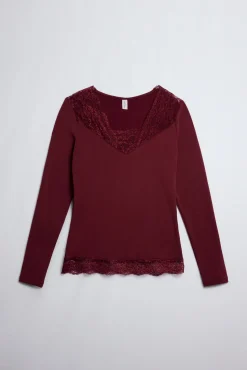 TÉRMICO Camiseta térmica cuello pico con encaje granate