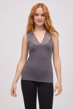 TÉRMICO Camiseta térmica tirantes cuello pico detalles de encaje gris