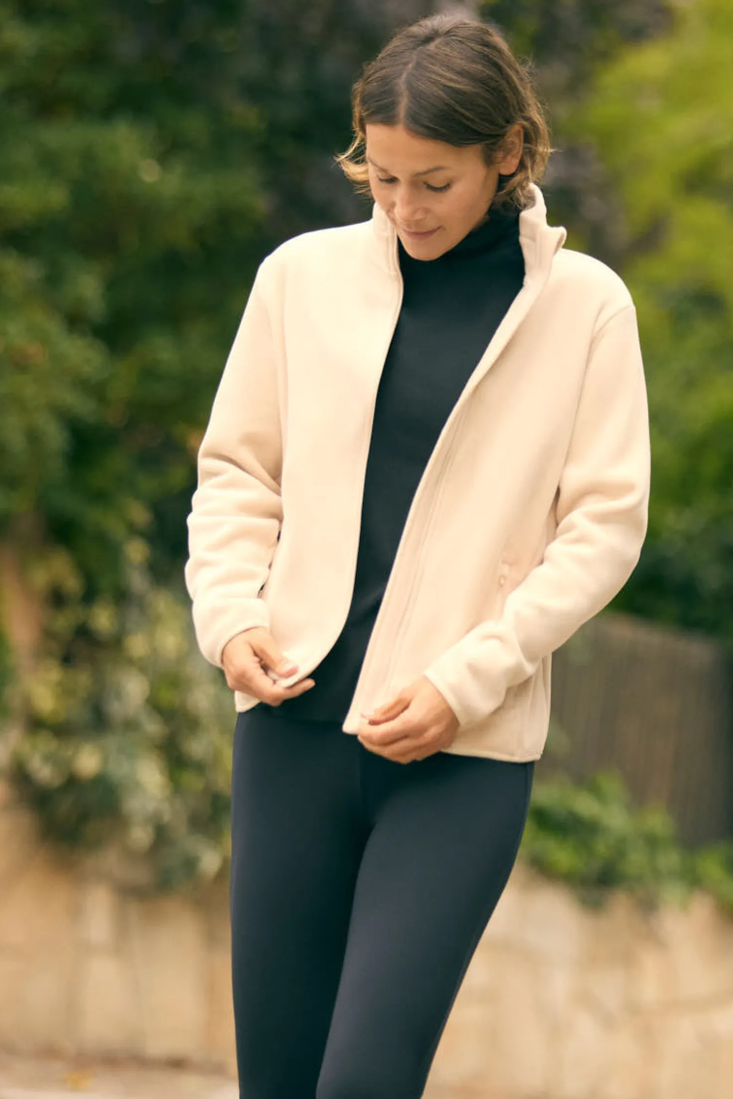 ULTRA TÉRMICO Chaqueta deportiva afelpada polar beige