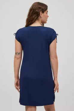 Vestido corto detalle mangas marino