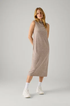 Vestido largo liso sin mangas marrón