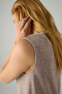 Vestido largo liso sin mangas marrón