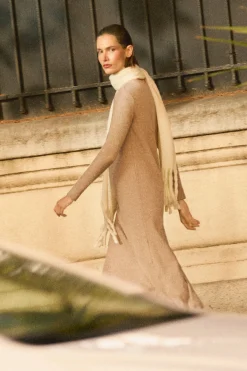 Vestido largo punto canalé marrón