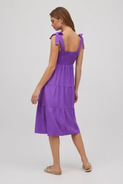 Vestido midi con lino tirantes anchos violeta